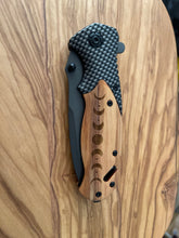 Load image into Gallery viewer, Black Pocket Knife